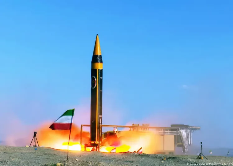 Israel pidió a más de 30 países sancionar el programa de misiles de Irán y declarar como “terrorista” a la Guardia Revolucionaria