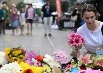 Investigan por qué atacante de Sídney solo apuñaló a mujeres