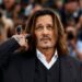 Johnny Depp despotricó contra Hollywood por haberlo “tirado a la basura”