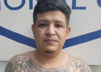 Detienen a pandillero que asesinaba a víctimas que la MS13 le ordenaba