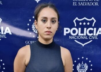 Capturan a pandillera que ocultaba a un palabrero de la MS13