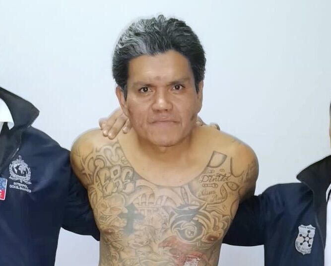 Arrestan a pandillero de la MS13 que fue deportado de España