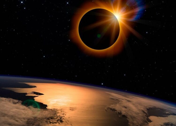 Enlace: Salvadoreños a la expectativa del eclipse solar de este lunes al mediodía