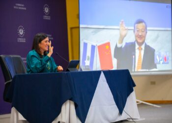 Gobierno anuncia inicio de negociaciones para un Tratado de Libre Comercio con China