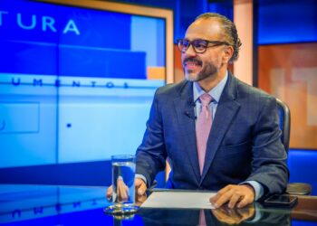 Ernesto Castro anuncia que se reducirán a 8 las comisiones de trabajo y a 6 los miembros de la Junta Directiva