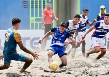 Joya Grande tuvo un arranque perfecto en la Liga de Fútbol Playa