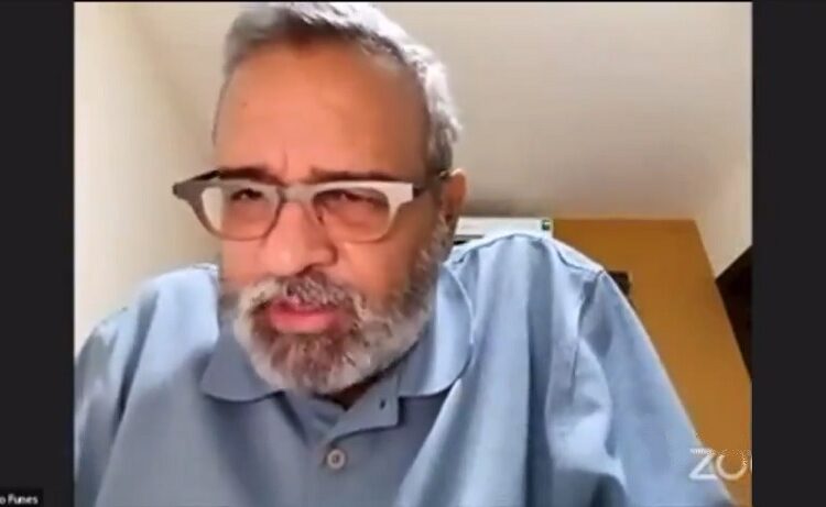 Mauricio Funes estaría interesado en participar en las elecciones del 2029