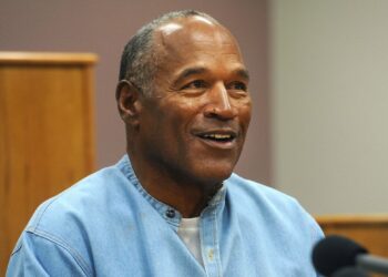 Muere O.J. Simpson a los 76 años, exestrella de fútbol americano cuyo juicio por asesinato conmovió al mundo