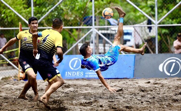 Las acciones de la Liga de Fútbol Playa regresan al oriente del país