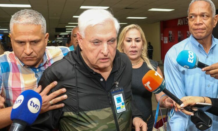 Panamá llama a su embajador en Nicaragua por caso Martinelli