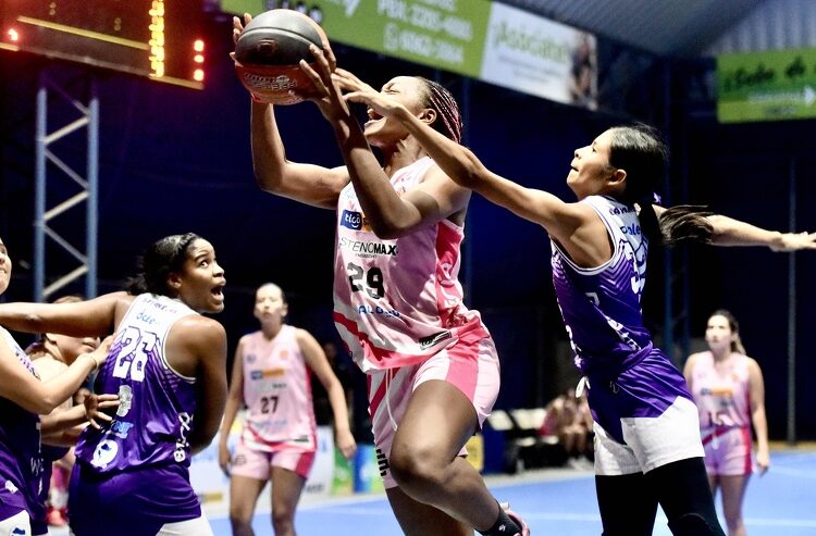 Salvadoreñas, un paso adelante en semifinal de la LMBF