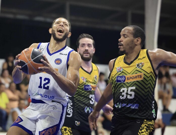 Santiagueño consigue su primer triunfo en el torneo a costa de Fantasmas