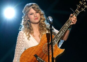 En el Reino Unido Taylor Swift rompe récords con ventas de su nuevo álbum