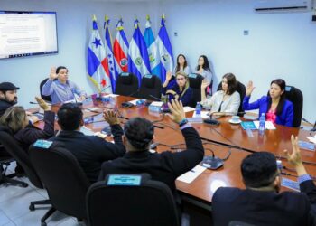 Diputados avalan tasas para inscripción de cafetaleros en Instituto Salvadoreño del Café