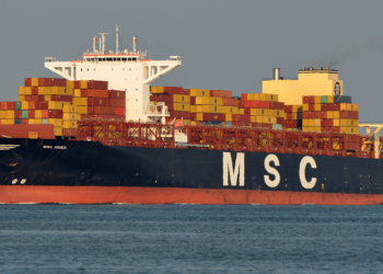 Irán incautó un carguero vinculado a una compañía israelí en el golfo de Omán