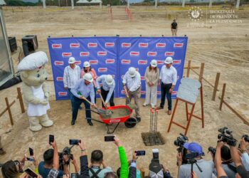 Grupo Bimbo construirá en El Salvador la planta de producción más importante de la empresa en la región