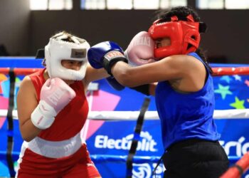 Boxeadores de todo el país se foguean con tope de exhibición