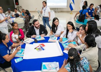 Ministerio de Salud continúa con la formación de nuevos consejeros en lactancia materna