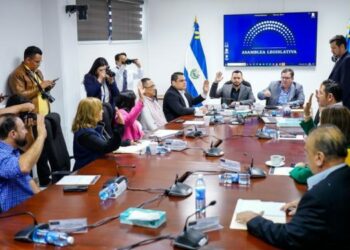 Gobierno Central solicitó la aprobación de un nuevo préstamo por $179.5 millones para restaurar el transporte colectivo