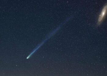 El ‘cometa diablo’ ya se ve desde la Tierra y aparecerá durante el próximo eclipse solar