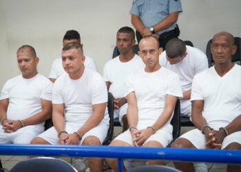 Condenan a 10 años de prisión a 7 extranjeros acusados de tráfico de drogas