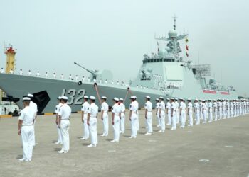 Almirante de EE.UU. John Aquilino: China aplica la estrategia de la “rana en ebullición”