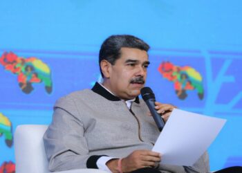 Maduro trata de mandar un mensaje en inglés a Joe Biden y provoca las risas por su absoluto desconocimiento