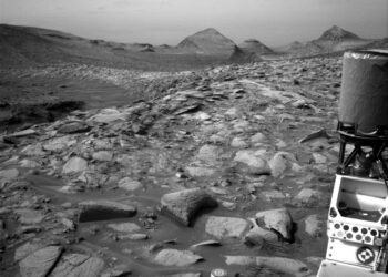 El róver Curiosity comienza a explorar una nueva área de Marte que posiblemente albergó un antiguo río