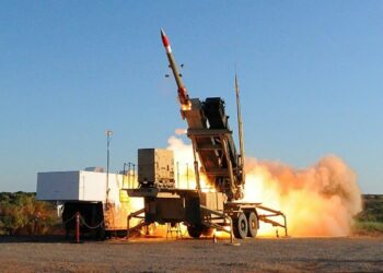 La OTAN acuerda enviar a Ucrania más equipos antiaéreos