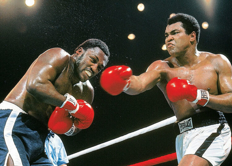 Subastan en una cifra millonaria la calzoneta que usó Muhammad Ali en la pelea con Joe Frazier en Manila