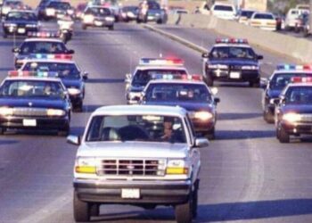 (VIDEO) La persecución policial a O.J. Simpson en vivo que tuvo en vilo a Estados Unidos