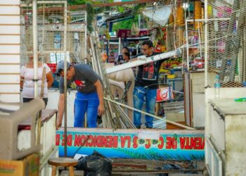 Paso restringido en calles aledañas a la Biblioteca Nacional de El Salvador