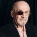 Salman Rushdie publica novela basada en el atentado que sufrió en 2022