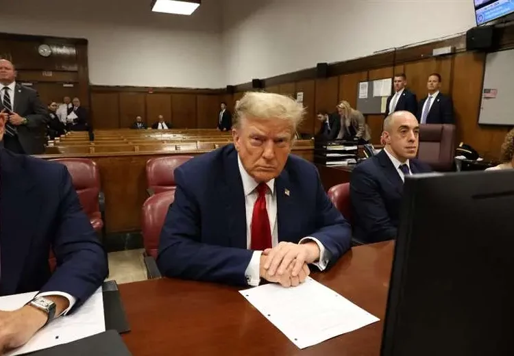 Comenzó el esperado juicio contra Donald Trump que está acusado de comprar el silencio de una actriz porno