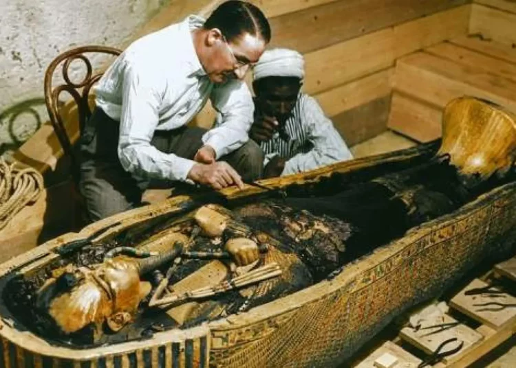 Revelan por qué murieron 20 personas que abrieron la tumba de Tutankamón
