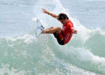 Talentos emergentes brillan en el ISA World Junior Surfing Championship 2024