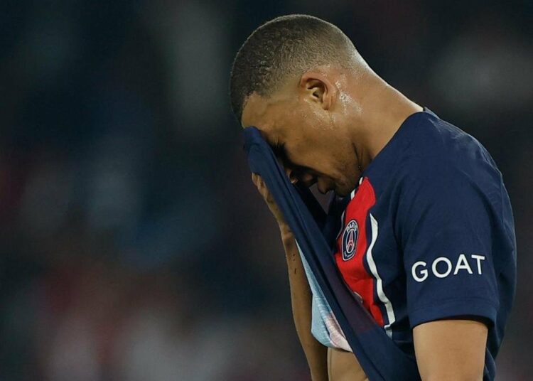 Las duras críticas de los medios de Francia a Mbappé tras la eliminación del PSG en Champions