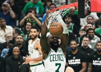 NBA Playoffs: Celtics y Thunder iniciaron con éxito sus series frente a Cavaliers y Mavericks