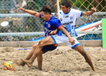 Puerto El Triunfo despertó ante Isla de Méndez en el grupo C masculino de la LFP