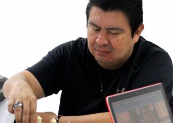 Jorge Girón y Carlos Burgos disputarán la final del campeonato open superior de ajedrez