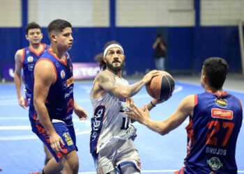 Santa Ana toma ventaja sobre Brujos de Izalco