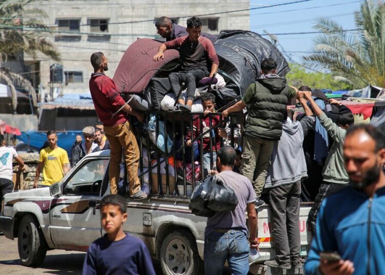 Más de 100.000 personas han huido de Rafah