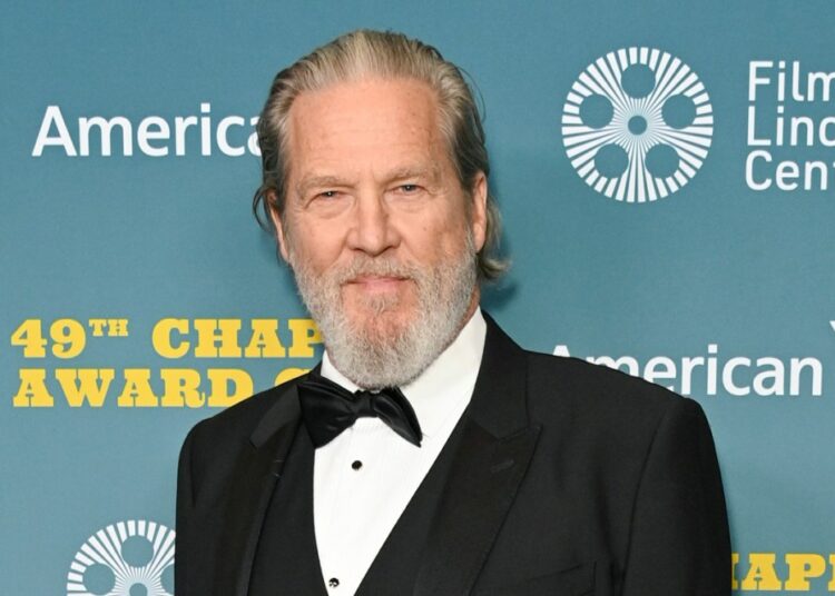 Jeff Bridges confesó que no piensa mucho en su cáncer