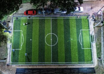 Obras Públicas entrega cancha en colonia Villas de Zaragoza