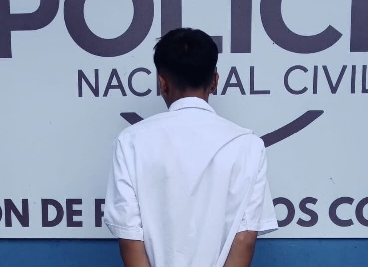 Capturan a estudiante por dibujar en cuadernos figuras relacionadas a la MS13