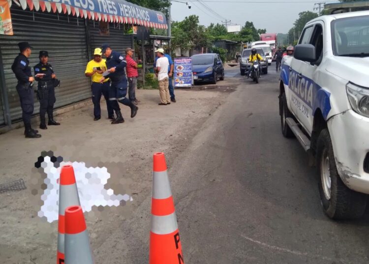 Peatón fallece atropellado por un vehículo en carretera antigua a Quezaltepeque