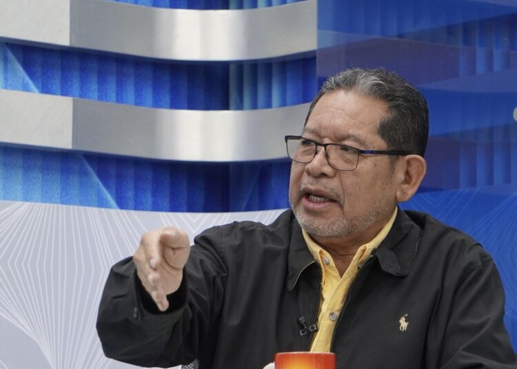 Simon Paz admite que el Fmln tiene difícil recuperar la confianza de los salvadoreños