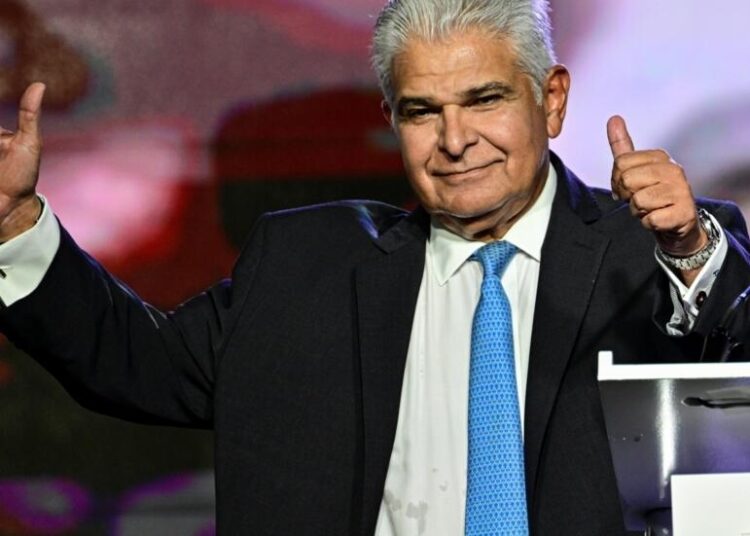 Panamá: Corte Suprema declara legal la candidatura de Mulino
