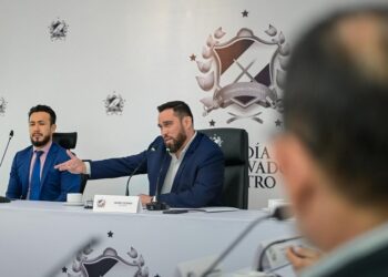 Mario Durán inicia gestión con reunión de concejo para tratar 230 puntos