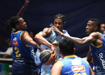 San Salvador recupera el liderato de la LMB